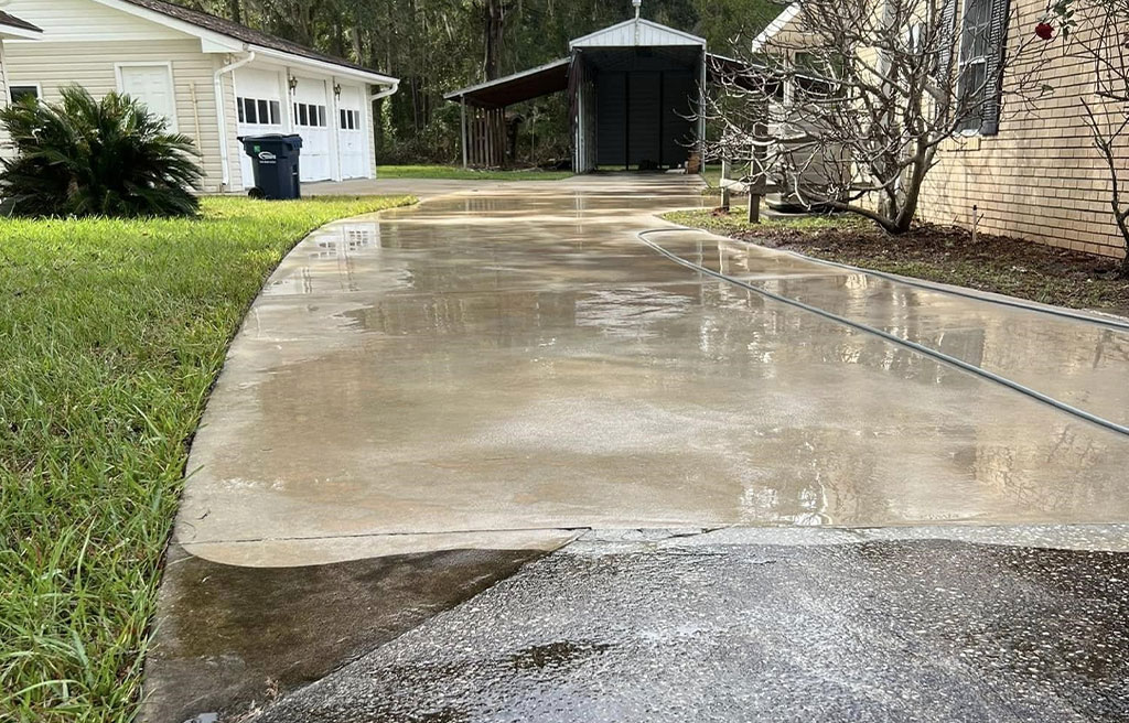 Pressure Washing And House Washing Company near me In Farmington MO 34