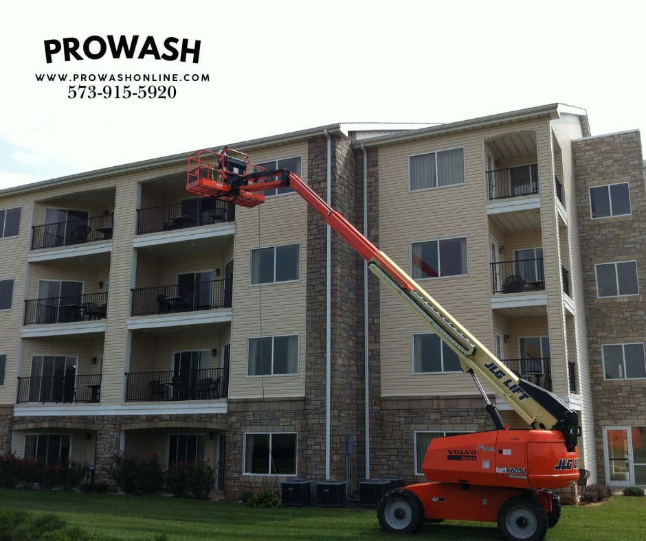 Pressure Washing And House Washing Company near me In Farmington MO 48