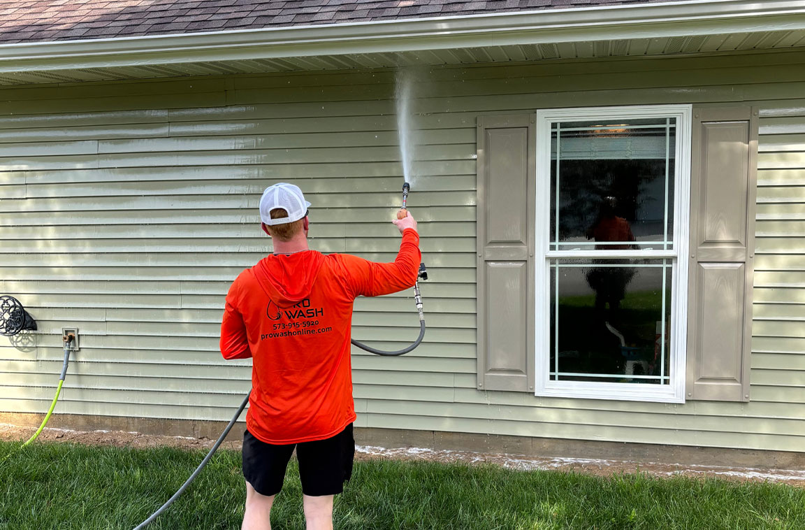 Pressure Washing And House Washing Company near me In Farmington MO 60