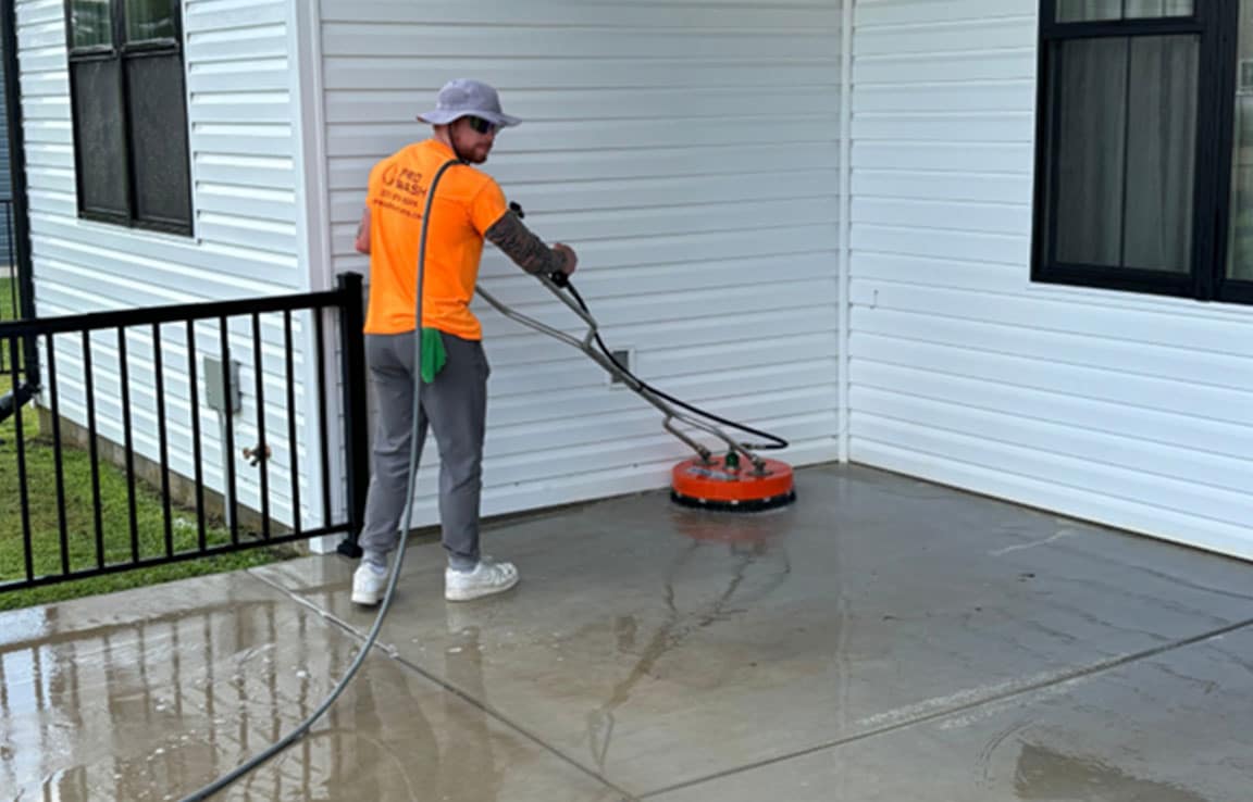 Pressure Washing And House Washing Company near me In Farmington MO 62