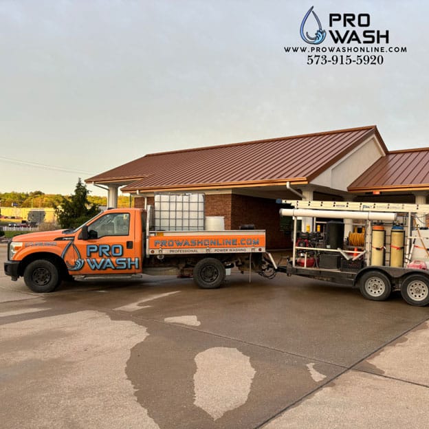 Pressure Washing And House Washing Company near me In Farmington MO 80